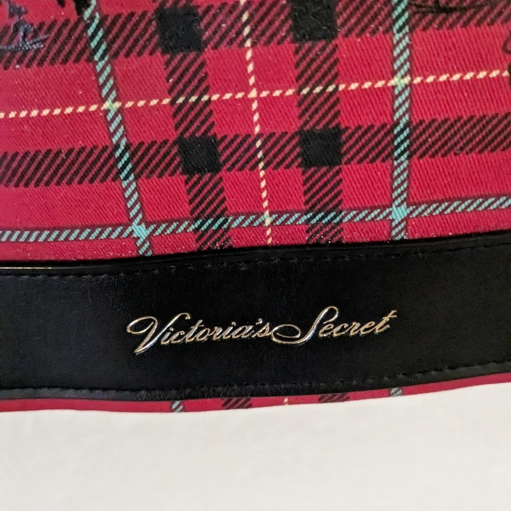 NEW Victoria Secret Limited Edition Red Tartan Tote NWT - Picture 3 of 6